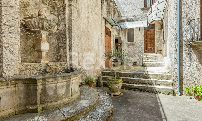 Rexer-PADULA-Affascinante-appartamento-storico-a-pochi-passi-dalla-Certosa-di-Padula-Altro