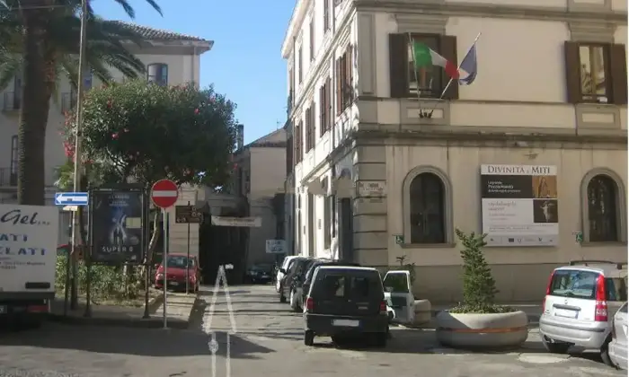 Rexer-Catanzaro-Vendesi-Locale-Comerciale-a-Centro-Storico-Catanzaro-Altro