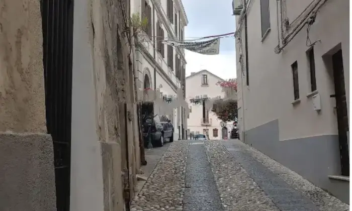 Rexer-Catanzaro-Vendesi-Locale-Comerciale-a-Centro-Storico-Catanzaro-Altro