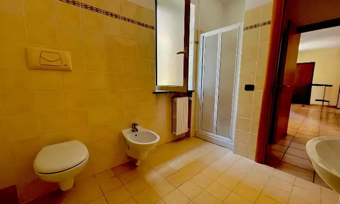 Rexer-Novi-Ligure-Appartamento-con-vista-lago-Altro