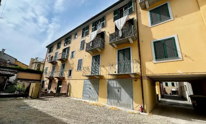 Rexer-Novi-Ligure-Appartamento-con-vista-lago-Altro