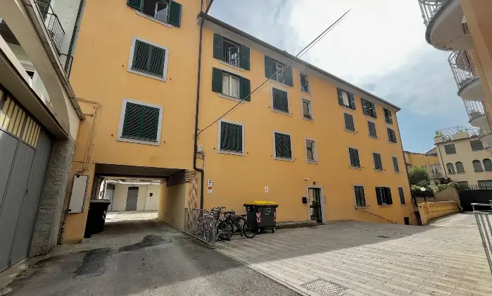Rexer-Novi-Ligure-Appartamento-con-vista-lago-Altro