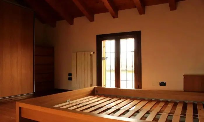 Rexer-Castelleone-Vendesi-Appartamento-su-due-piani-a-Castelleone-Altro