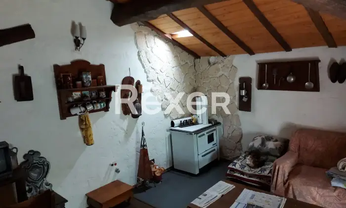 Rexer-Rivanazzano-Terme-Vendesi-un-elegante-rustico-a-Rivanazzano-Altro