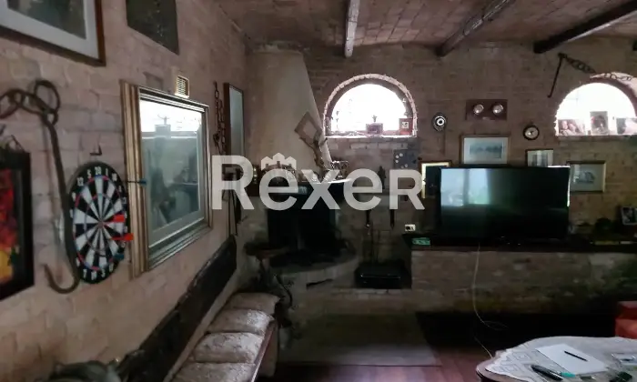 Rexer-Rivanazzano-Terme-Vendesi-un-elegante-rustico-a-Rivanazzano-Altro