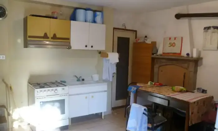 Rexer-Casteggio-Vendesi-Casa-indipendente-in-via-Sgarbina-a-Casteggio-Altro