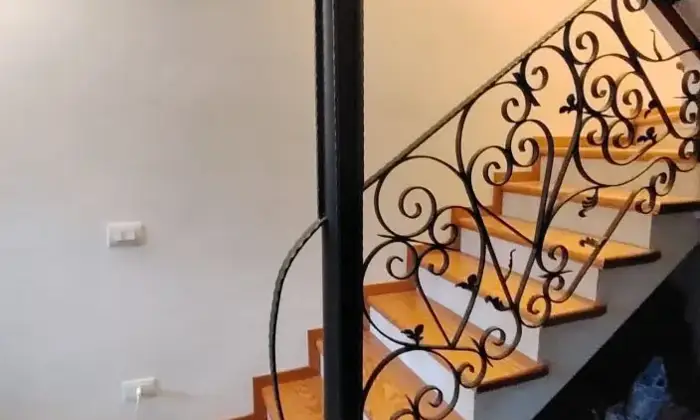 Rexer-Sannicandro-di-Bari-Fittasi-villa-a-schiera-MQ-livelli-a-Sannicandro-BA-Scala