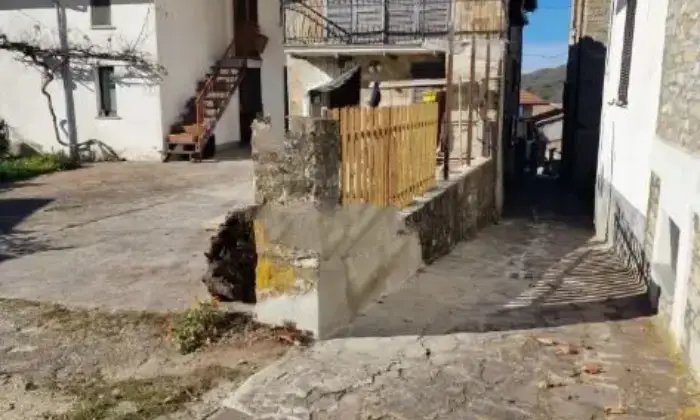 Rexer-Menconico-Villetta-bifamiliare-in-vendita-in-Menconico-Altro