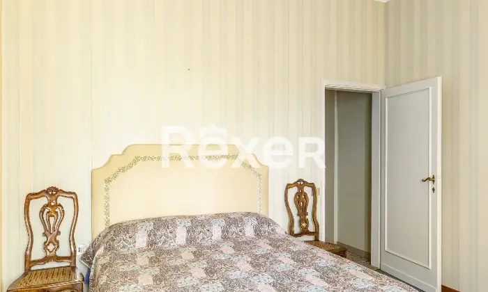 Rexer-Firenze-Via-del-Larione-ultimo-piano-di-vani-con-terrazze-Altro