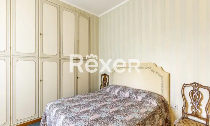 Rexer-Firenze-Via-del-Larione-ultimo-piano-di-vani-con-terrazze-Altro