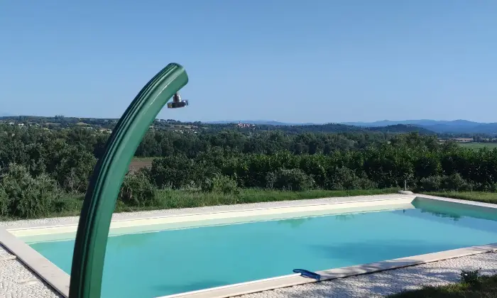 Rexer-Corciano-Residenza-Borgomeo-Umbria-SolomeoCorciano-Perugia-Casale-depoca-anche-per-permute-Terrazzo