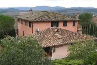 Rexer-Corciano-Residenza-Borgomeo-Umbria-SolomeoCorciano-Perugia-Casale-depoca-anche-per-permute-Terrazzo