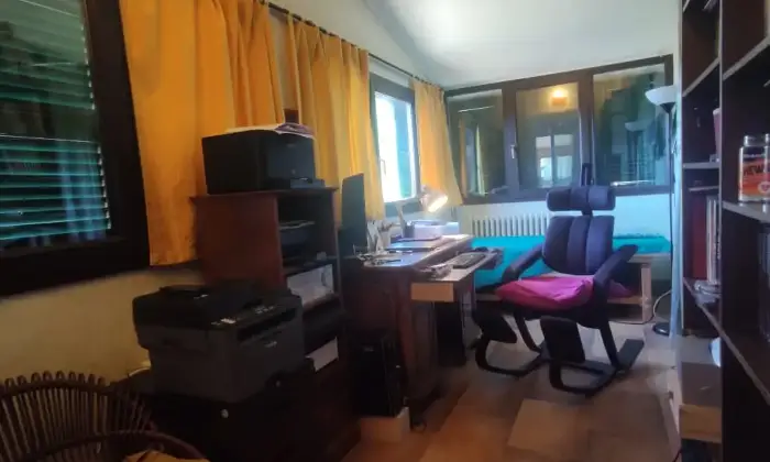 Rexer-Corciano-Residenza-Borgomeo-Umbria-SolomeoCorciano-Perugia-Casale-depoca-anche-per-permute-Altro