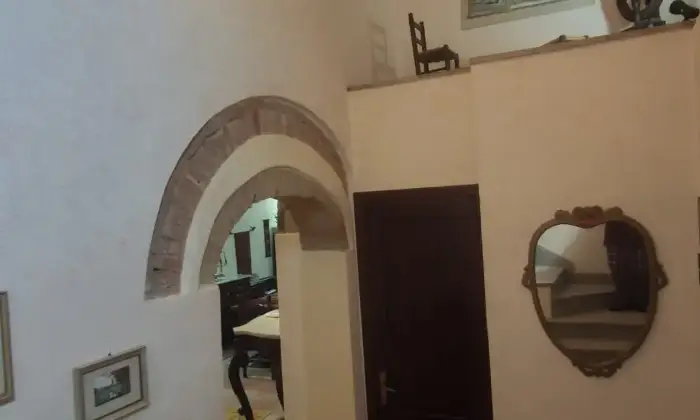 Rexer-Corciano-Residenza-Borgomeo-Umbria-SolomeoCorciano-Perugia-Casale-depoca-anche-per-permute-Altro