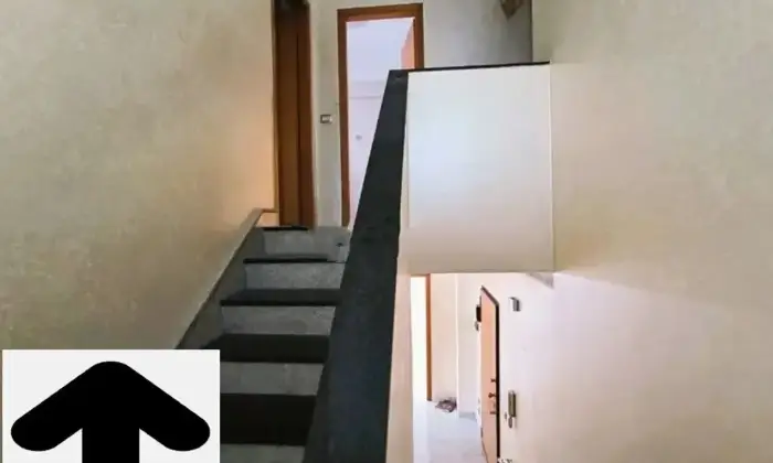 Rexer-Siracusa-Vendesi-ampio-duplex-a-Siracusa-Altro