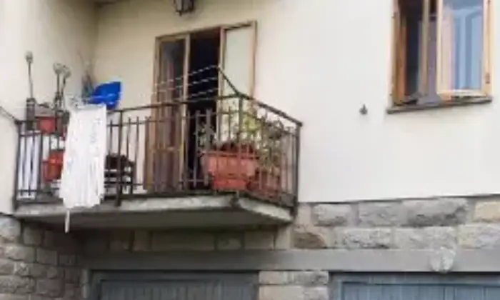 Rexer-Piamaggio-Vendesi-palazzina-plurifamiliare-a-Piamaggio-Monghidoro-Altro