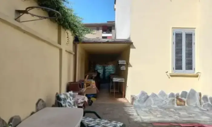 Rexer-Landriano-Vendesi-ampia-villa-indipendente-nel-centro-storico-di-Landriano-a-soli-km-da-Milano-e-Pavia-Altro