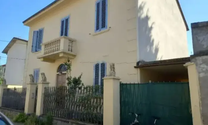 Rexer-Landriano-Vendesi-ampia-villa-indipendente-nel-centro-storico-di-Landriano-a-soli-km-da-Milano-e-Pavia-Altro