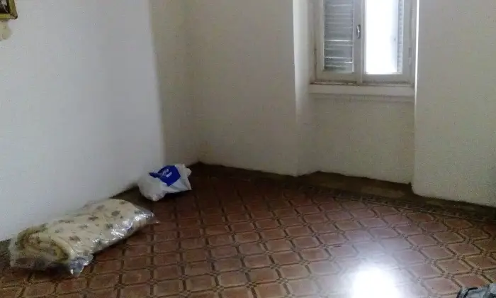 Rexer-Landriano-Vendesi-ampia-villa-indipendente-nel-centro-storico-di-Landriano-a-soli-km-da-Milano-e-Pavia-Altro