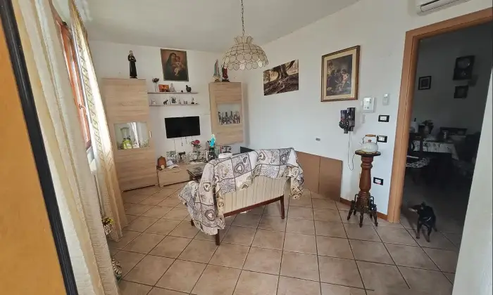 Rexer-Fusignano-Vendesi-un-ampio-e-luminoso-appartamento-a-Fusignano-Altro