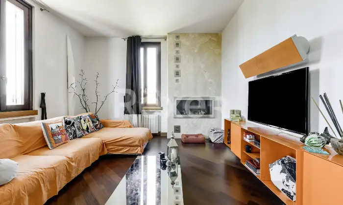 Rexer-Guidizzolo-Prestigiosa-propriet-indipendente-con-piscina-in-contesto-esclusivo-Altro