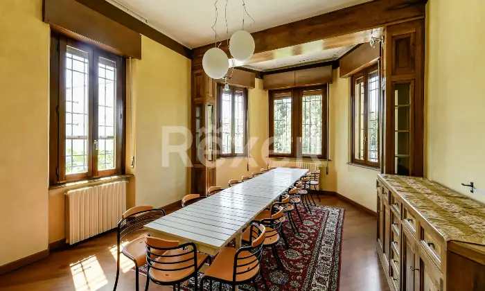 Rexer-Guidizzolo-Prestigiosa-propriet-indipendente-con-piscina-in-contesto-esclusivo-Altro