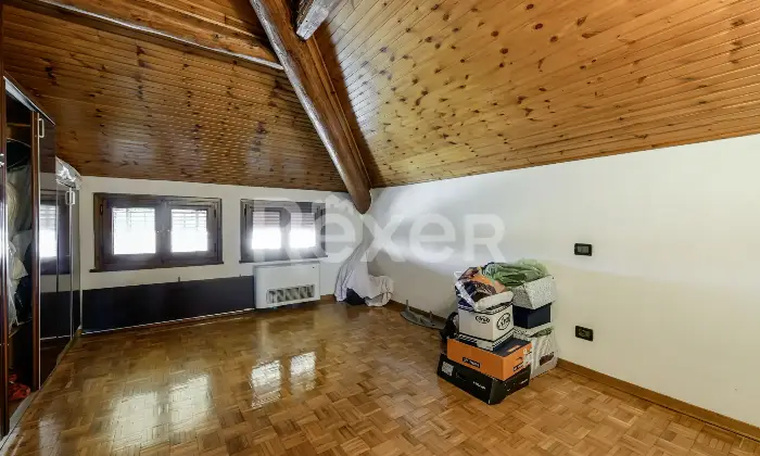 Rexer-Guidizzolo-Prestigiosa-propriet-indipendente-con-piscina-in-contesto-esclusivo-Altro