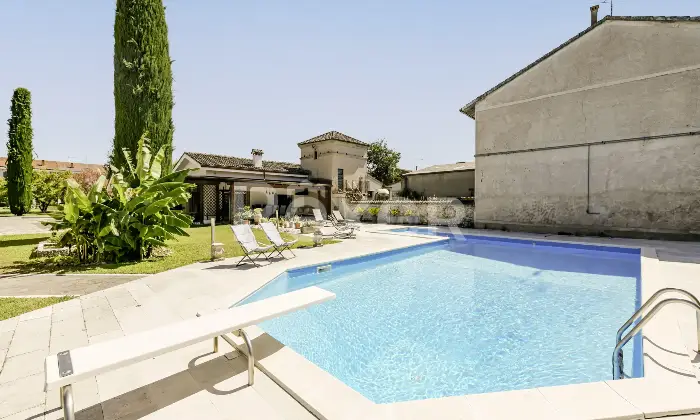Rexer-Guidizzolo-Prestigiosa-propriet-indipendente-con-piscina-in-contesto-esclusivo-Altro