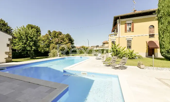Rexer-Guidizzolo-Prestigiosa-propriet-indipendente-con-piscina-in-contesto-esclusivo-Altro