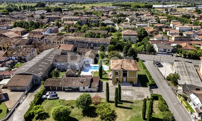 Rexer-Guidizzolo-Prestigiosa-propriet-indipendente-con-piscina-in-contesto-esclusivo-Altro