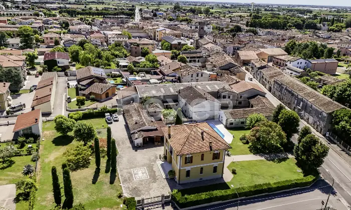 Rexer-Guidizzolo-Prestigiosa-propriet-indipendente-con-piscina-in-contesto-esclusivo-Altro