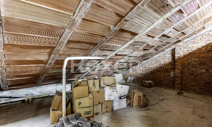 Rexer-Uboldo-Villa-con-due-appartamenti-giardino-e-due-box-auto-Altro