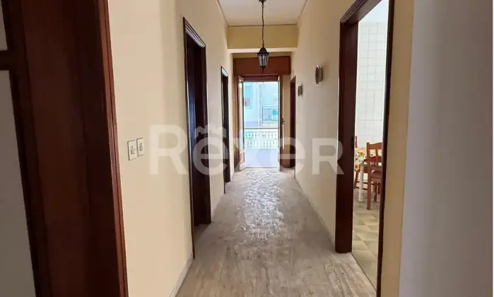 Rexer-Reggio-Calabria-Luminoso-pentavano-con-tripla-esposizione-Altro
