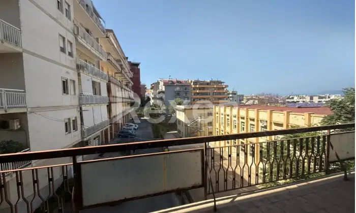 Rexer-Reggio-Calabria-Luminoso-pentavano-con-tripla-esposizione-Altro