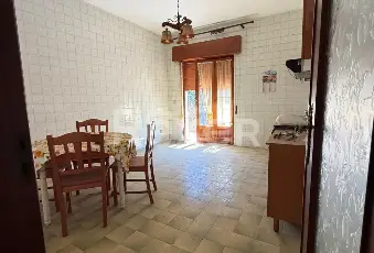 Rexer-Reggio-Calabria-Luminoso-pentavano-con-tripla-esposizione-Altro