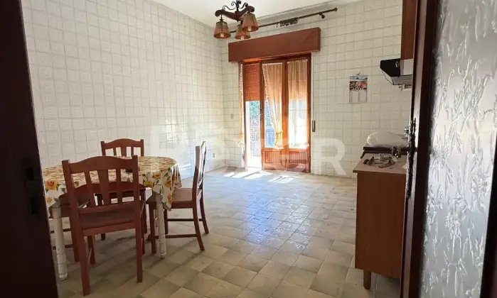 Rexer-Reggio-Calabria-Luminoso-pentavano-con-tripla-esposizione-Altro