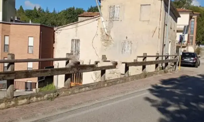 Rexer-Gadana-VENDESI-Casa-indipendente-a-Urbino-Altro