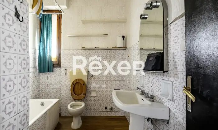 Rexer-Tavarnuzze-Appartamento-a-Tavarnuzze-Altro