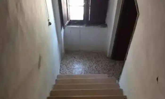 Rexer-Piandimeleto-Vendesi-caratteristico-rustico-in-pietra-da-ristrutturare-a-Piandimeleto-Altro