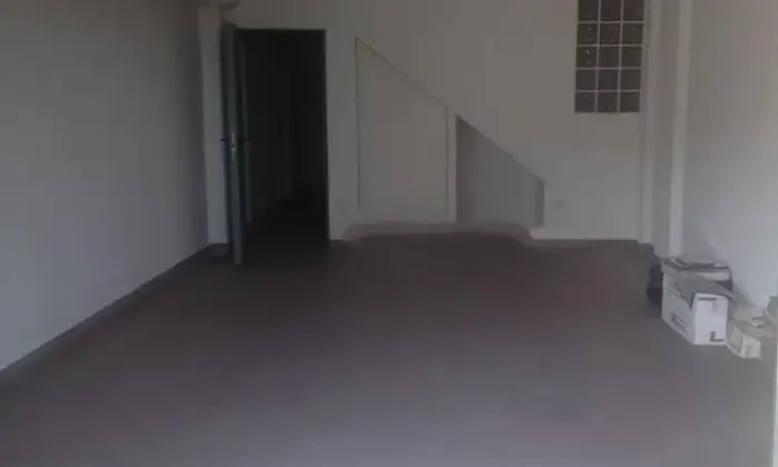 Rexer-La-Torre-Vendesi-un-ampio-appartamento-a-Urbino-Altro