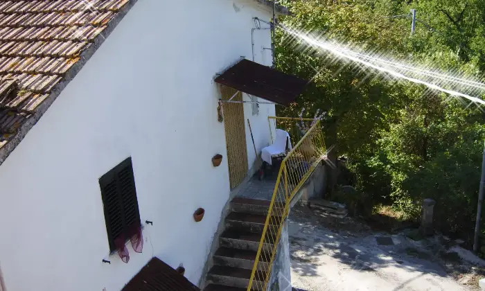 Rexer-Pergola-Vendesi-Appartamento-su-due-piani-a-Pergola-Altro