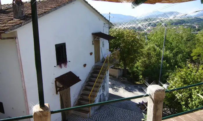 Rexer-Pergola-Vendesi-Appartamento-su-due-piani-a-Pergola-Altro