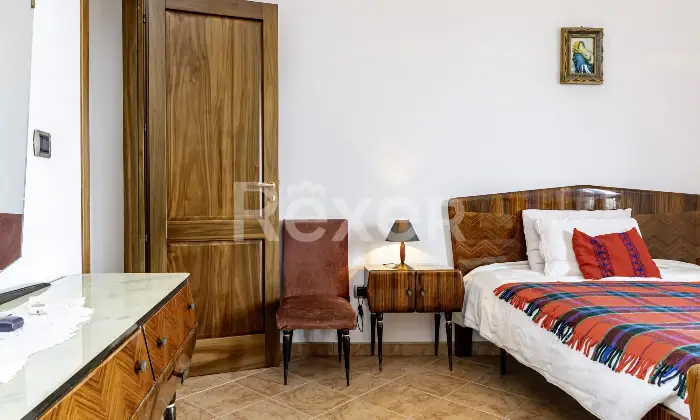 Rexer-Villapiana-Villa-Indipendentedisposta-su-due-livelli-Altro