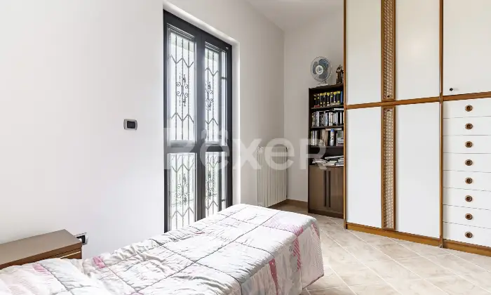 Rexer-Villapiana-Villa-Indipendentedisposta-su-due-livelli-Altro
