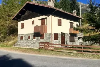 Rexer-San-Giuseppe-Vendesi-baita-a-Chiesa-in-Valmalenco-Altro