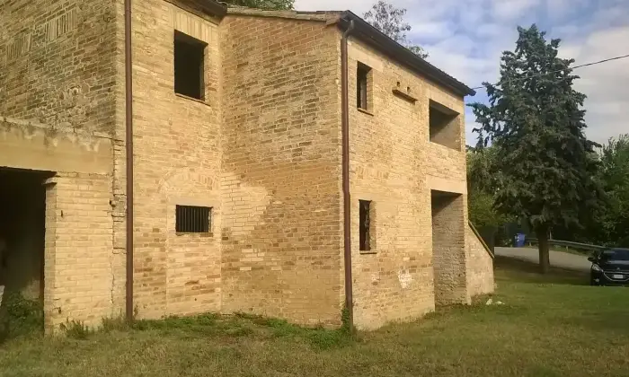 Rexer-Montalto-delle-Marche-Vendesi-Casa-Indipendente-con-Ampio-Giardino-a-Montalto-delle-Marche-Altro