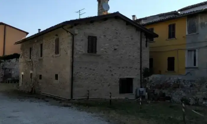 Rexer-Ascoli-Piceno-Vendesi-Casa-indipendente-a-Ascoli-Piceno-Altro