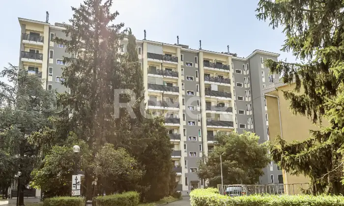 Rexer-Milano-Appartamento-di-tre-locali-terrazzino-cantina-e-BOX-singolo-Altro