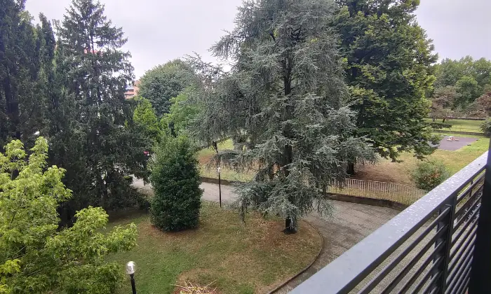 Rexer-Milano-Appartamento-di-tre-locali-terrazzino-cantina-e-BOX-singolo-Balcone