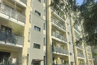 Rexer-Milano-Appartamento-di-tre-locali-terrazzino-cantina-e-BOX-singolo-Facciata